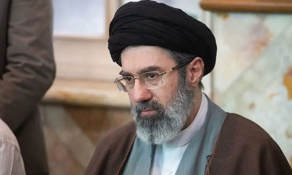 Μοτζτάμπα Χαμενεΐ: Διαθέτει τεράστια ακίνητη περιουσία στη Δύση και πολυτελή ξενοδοχεία