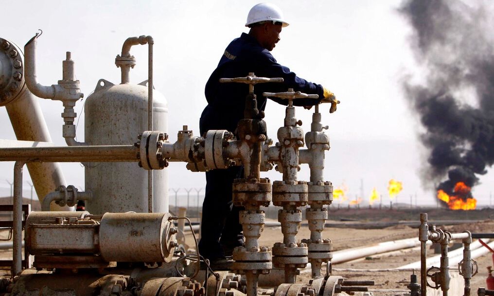 «Μαύρη Δευτέρα» στις αγορές – Το πετρέλαιο πλησιάζει τα 120 δολάρια το βαρέλι