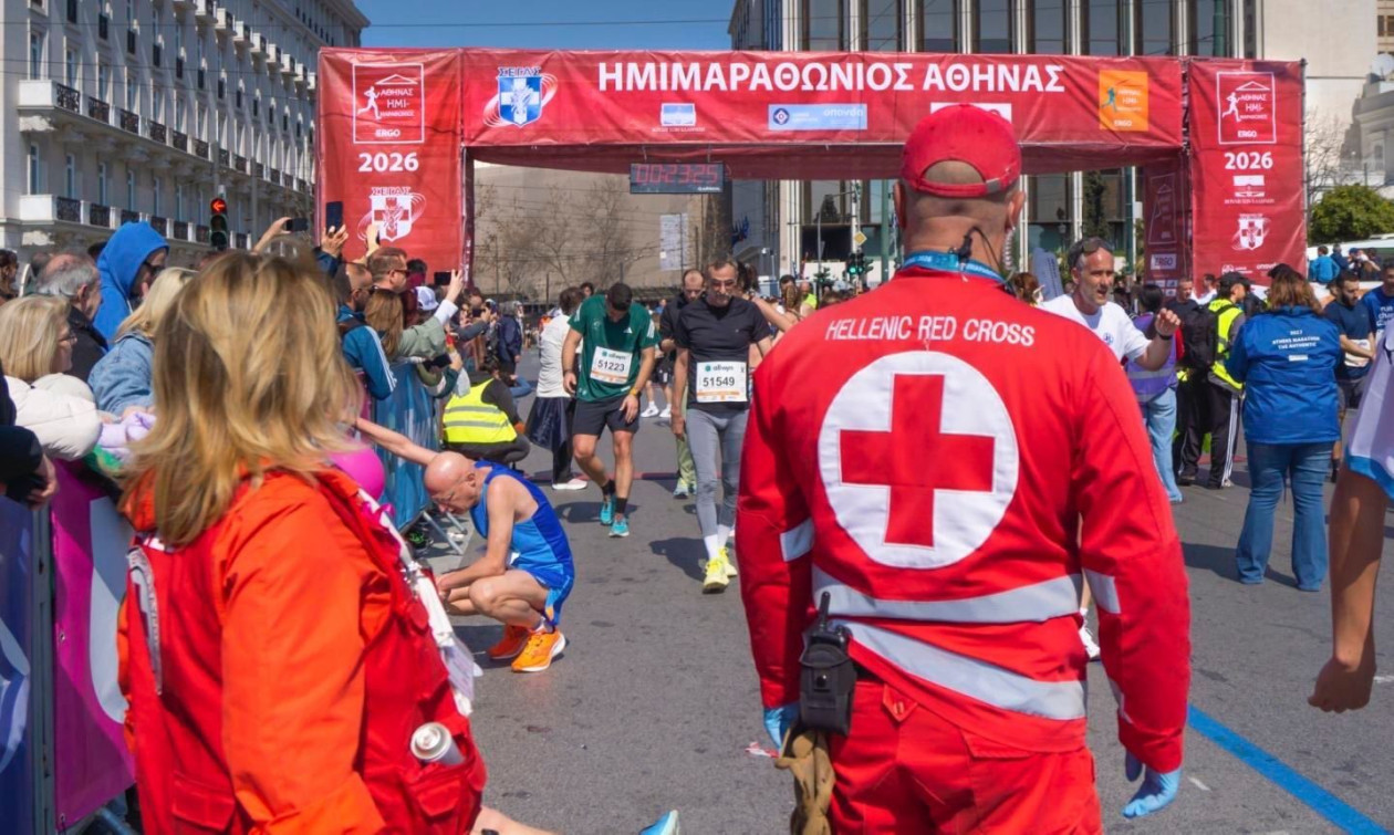 Ελληνικός Ερυθρός Σταυρός: Αντιμετώπισε επιτυχώς 259 περιστατικά στον 14ο Διεθνή Ημιμαραθώνιο Αθήνας