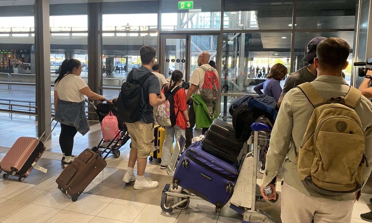 Δύο πτήσεις επαναπατρισμού από Ντουμπάι και Ντόχα