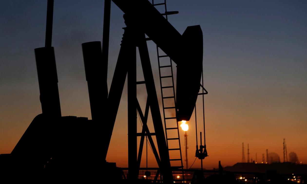 Νέο άλμα στις τιμές του πετρελαίου – Το Brent αγγίζει και πάλι τα 100 δολάρια