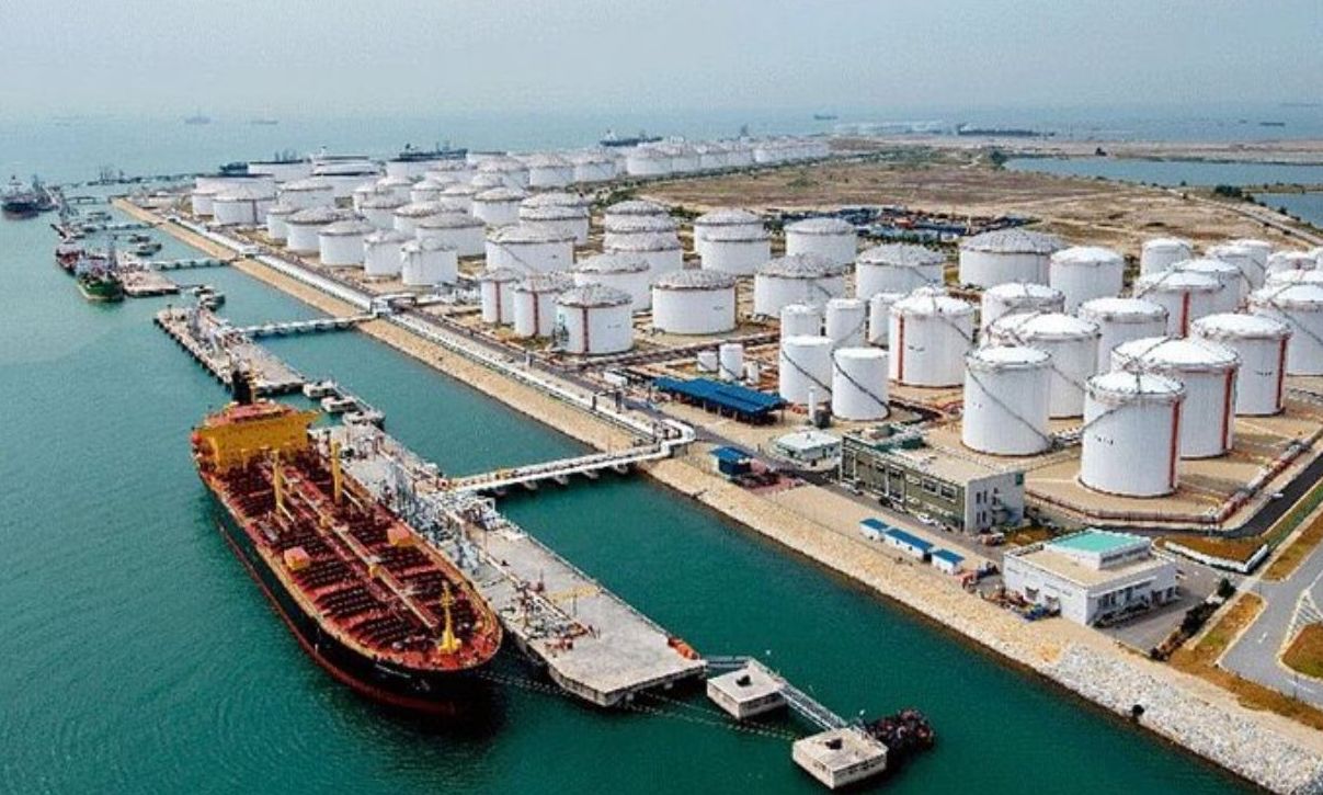 Πόλεμος στο Ιράν: Μέτρα σε όλο τον κόσμο για την αντιμετώπιση των ανατιμήσεων