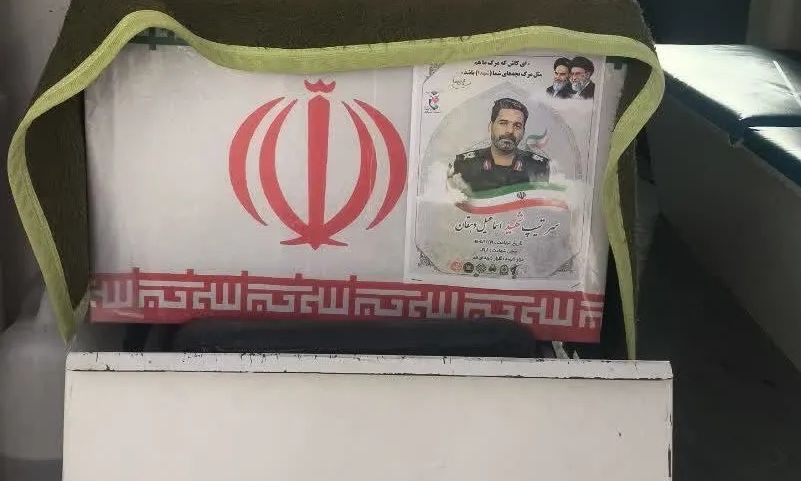 Nεκροί ο διοικητής της αεροδιαστημικής Φρουράς και ο αναπληρωτής υπουργός πληροφοριών – Αναφορές ΜΜΕ