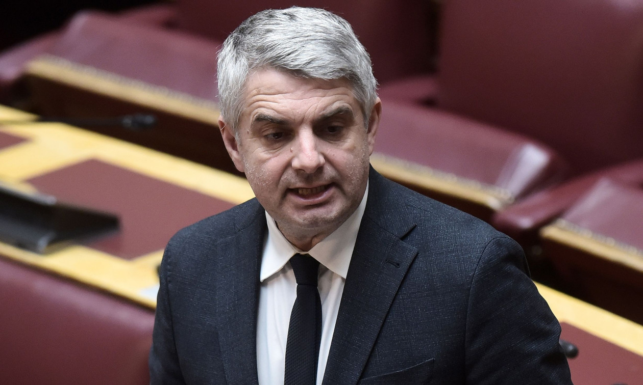 Πηγές ΠΑΣΟΚ: Ο Κωνσταντινόπουλος πυροβολούσε τα πόδια του ΠΑΣΟΚ – Δεν διεγράφη για τις απόψεις του