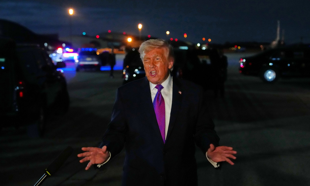 Τραμπ: Χτυπήσαμε όλους τους στρατιωτικούς στόχους στο νησί Χάργκ