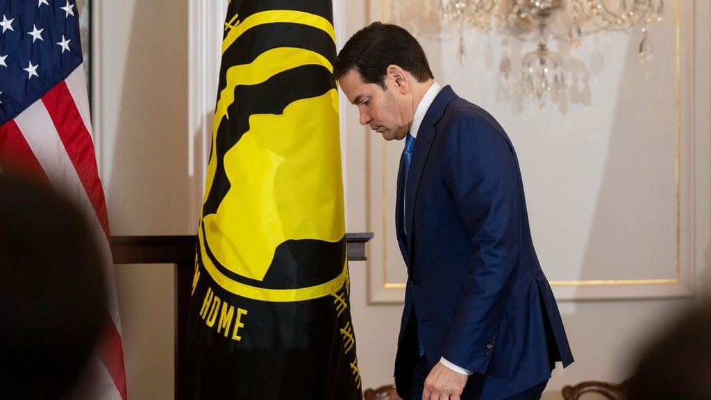 ΗΠΑ: Διέταξαν αποχώρηση του μη απαραίτητου προσωπικού από την πρεσβεία στο Ομάν