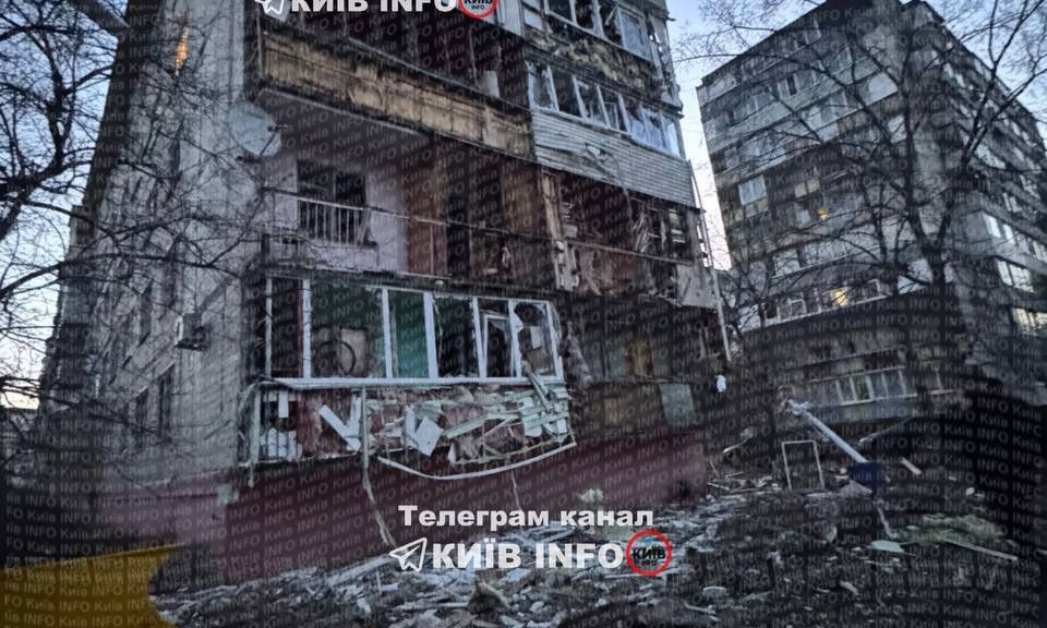 Ουκρανία: Τουλάχιστον δύο νεκροί και πέντε τραυματίες στο Κίεβο από ρωσικές επιθέσεις