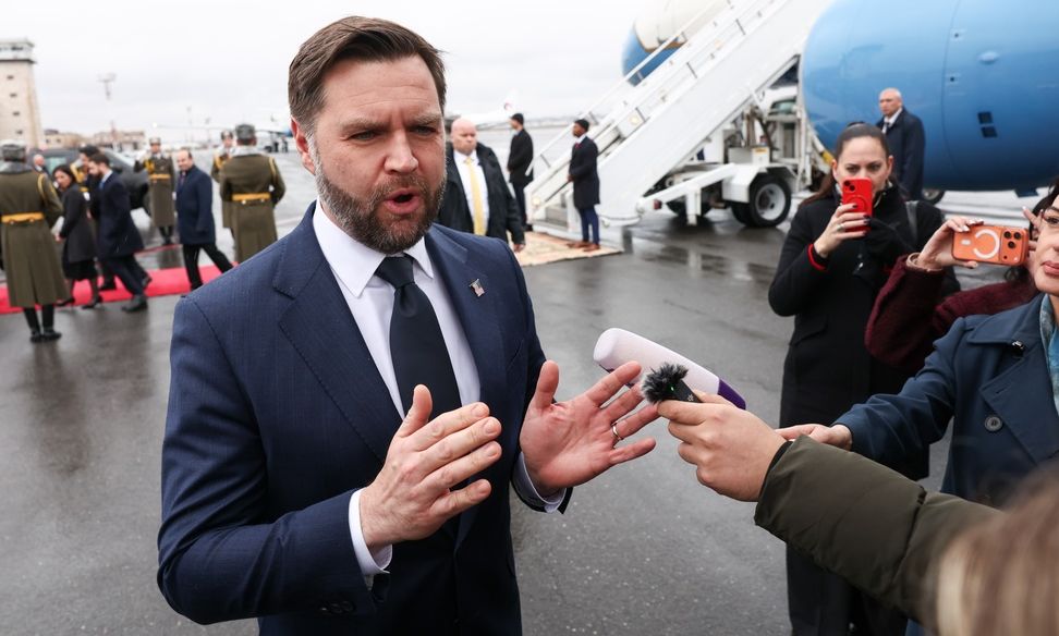 CNN: Ο Τζέι ντι Βανς κρατά αποστάσεις από τον πόλεμο στο Ιράν