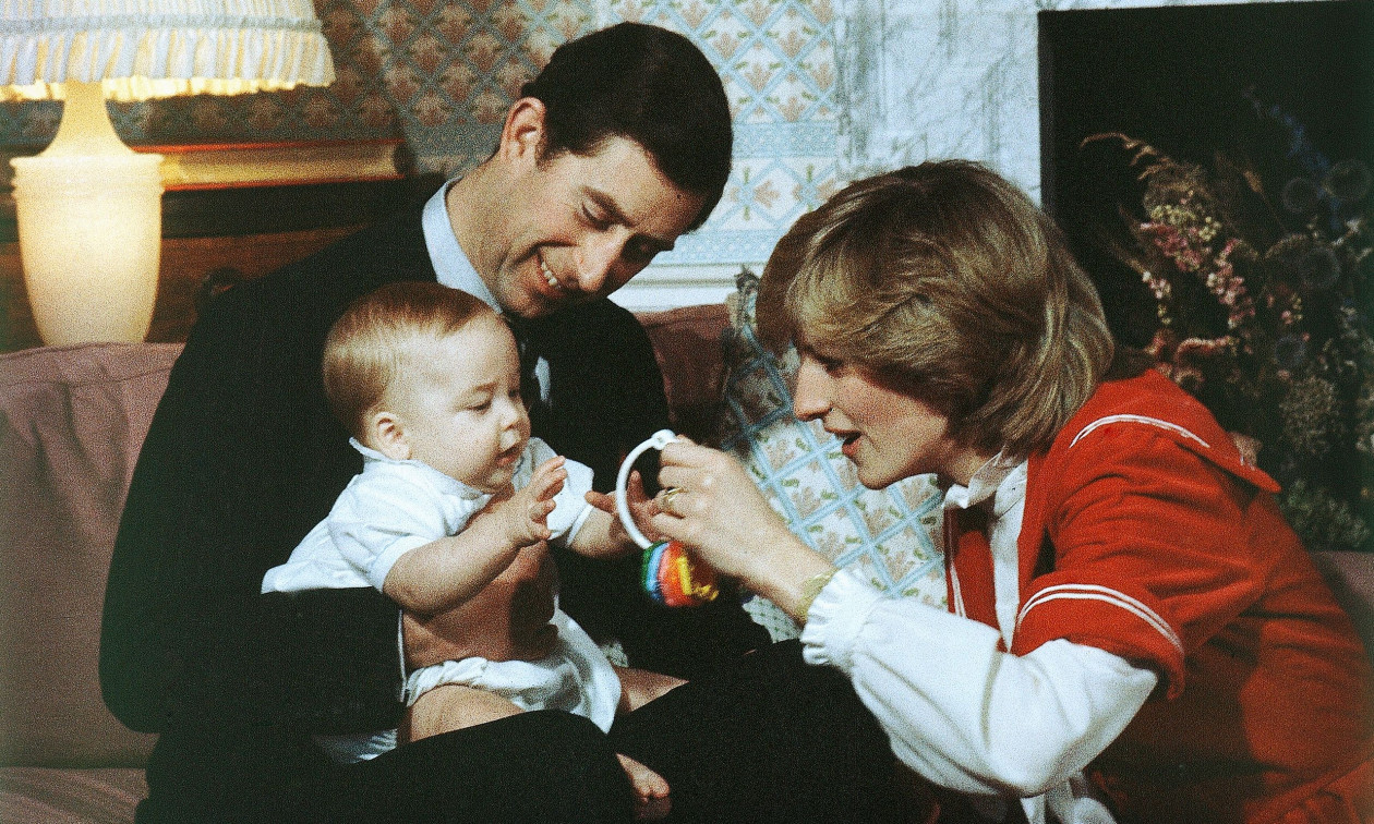 H άγνωστη φωτογραφία της πριγκίπισσας Νταϊάνα – Η συγκινητική αφιέρωση του Ουίλιαμ