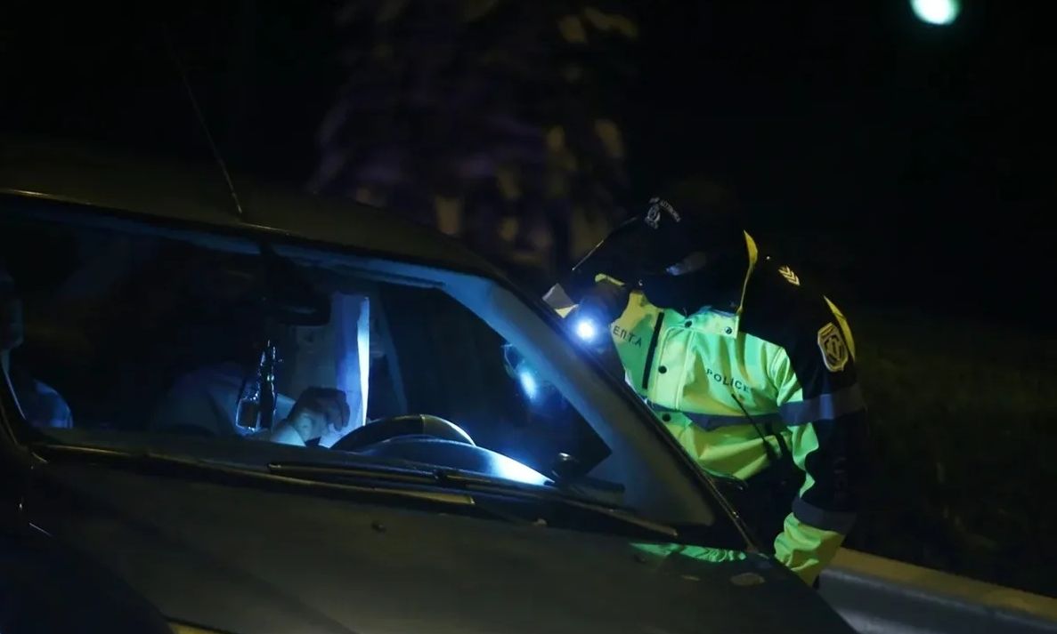 Θεσσαλονίκη: Χειροπέδες σε 41χρονο που οδηγούσε μεθυσμένος στον Περιφερειακό