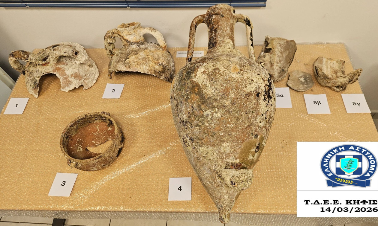 Κηφισιά: Χειροπέδες σε 50χρονο – Είχε στην κατοχή του αρχαίους αμφορείς