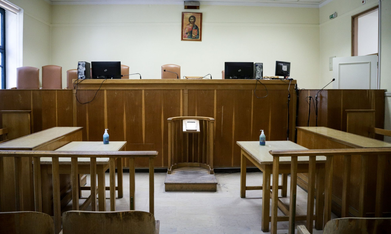 «Έλλειψη ενσυναίσθησης και σεβασμού στη μητρότητα» λένε για το Εφετείο ποινικολόγοι και δικηγόροι
