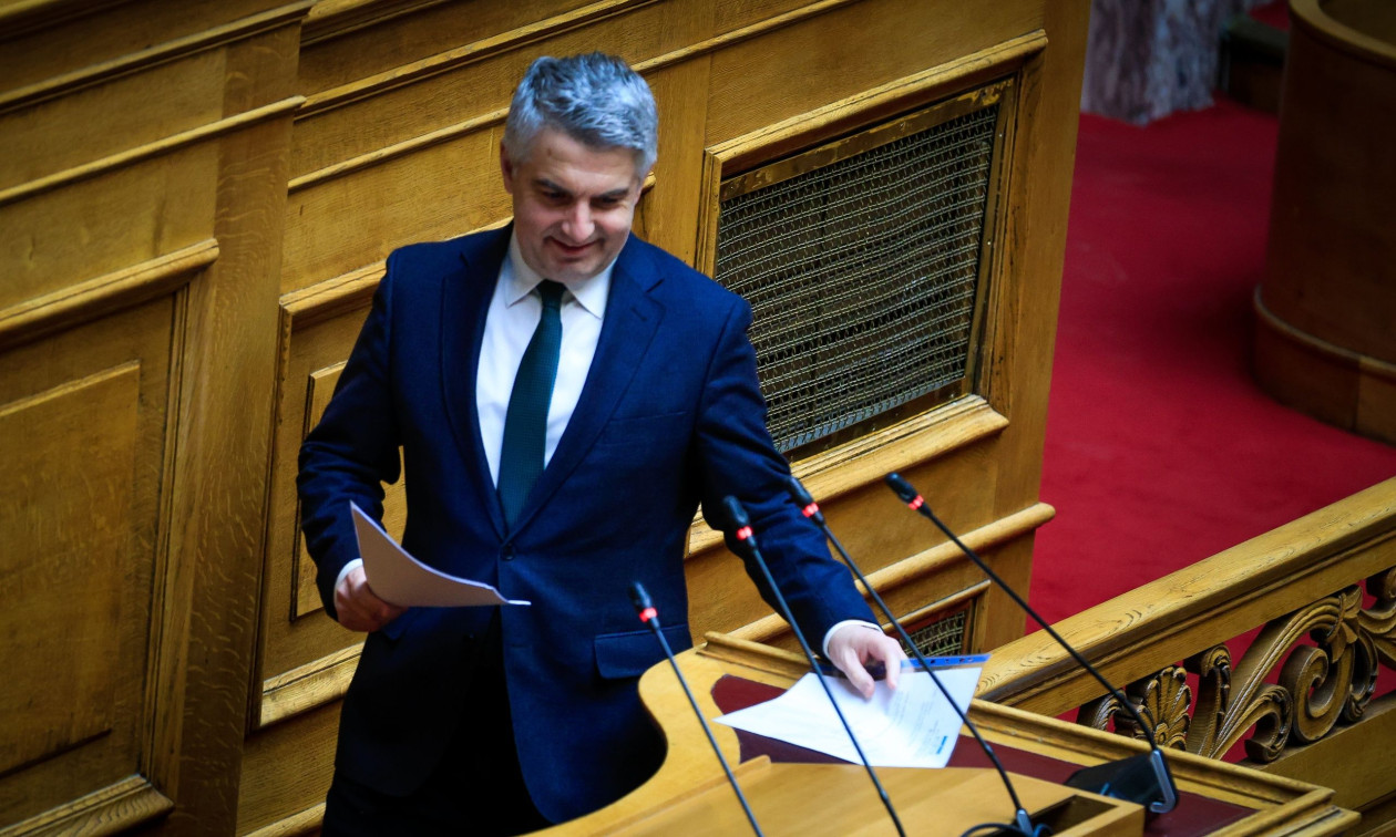 Κωνσταντινόπουλος: «Υπερήφανα αποχωρώ – Η αλήθεια δε διαγράφεται»