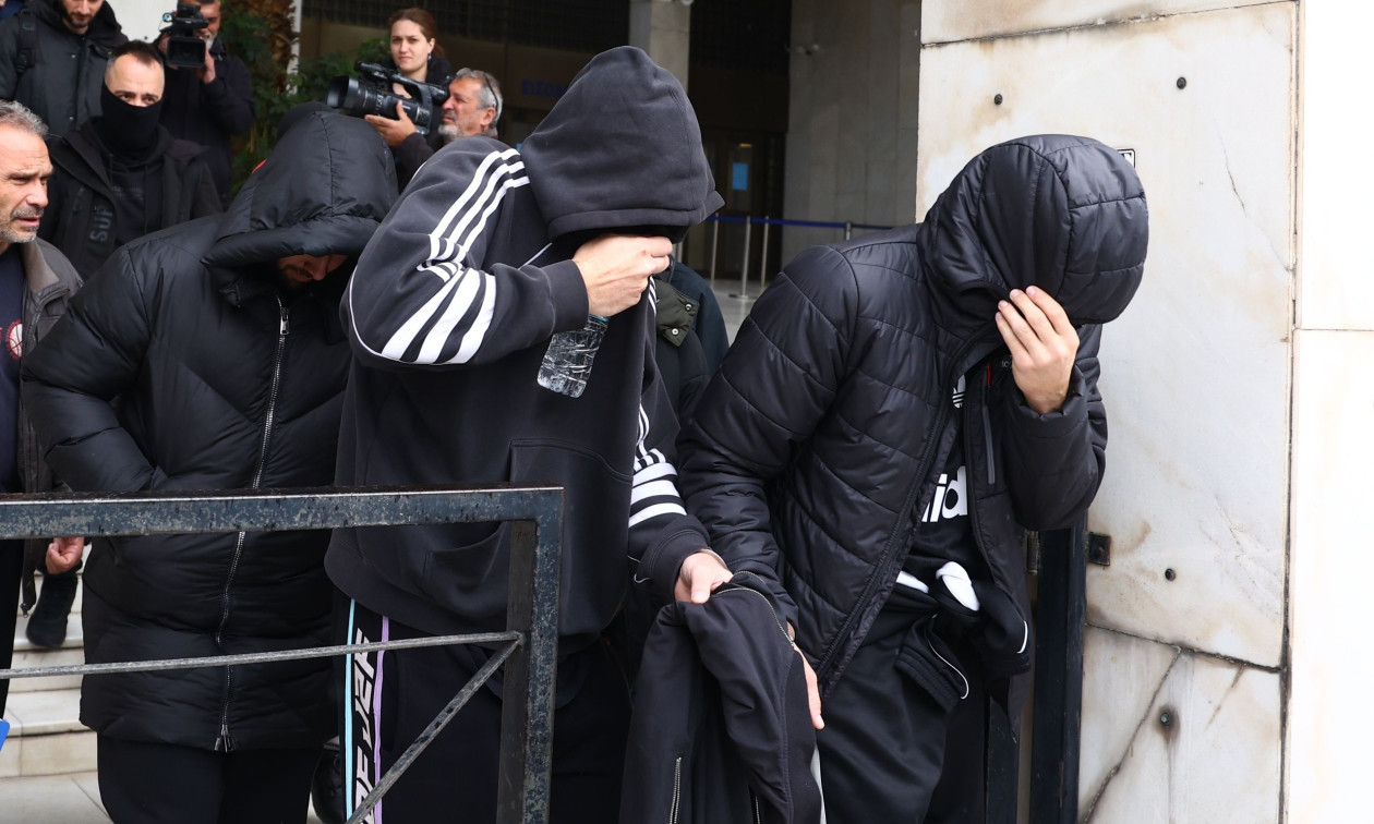 Απάτη σε βάρος του ΕΦΚΑ: Αποκαλυπτικοί διάλογοι των μέλη του κυκλώματος με τις εικονικές εταιρείες