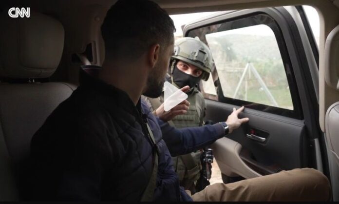 1725459-2021ac71-israelis-west-bank-cnn.jpg