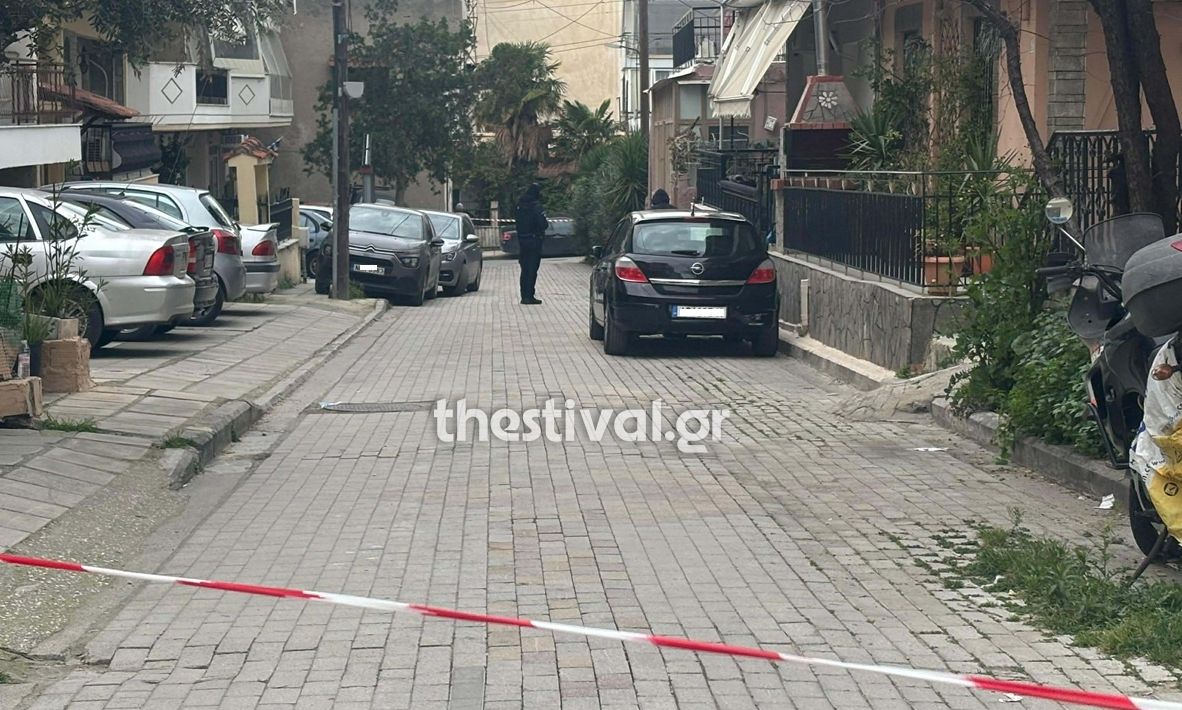 Θεσσαλονίκη: Ασφυκτικό θάνατο «βλέπουν» οι Αρχές για την 59χρονη – Αναζητούν απαντήσεις στο κινητό