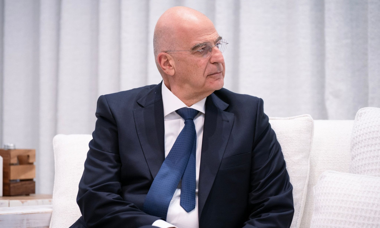 Στο Κατάρ μεταβαίνει ο Νίκος Δένδιας