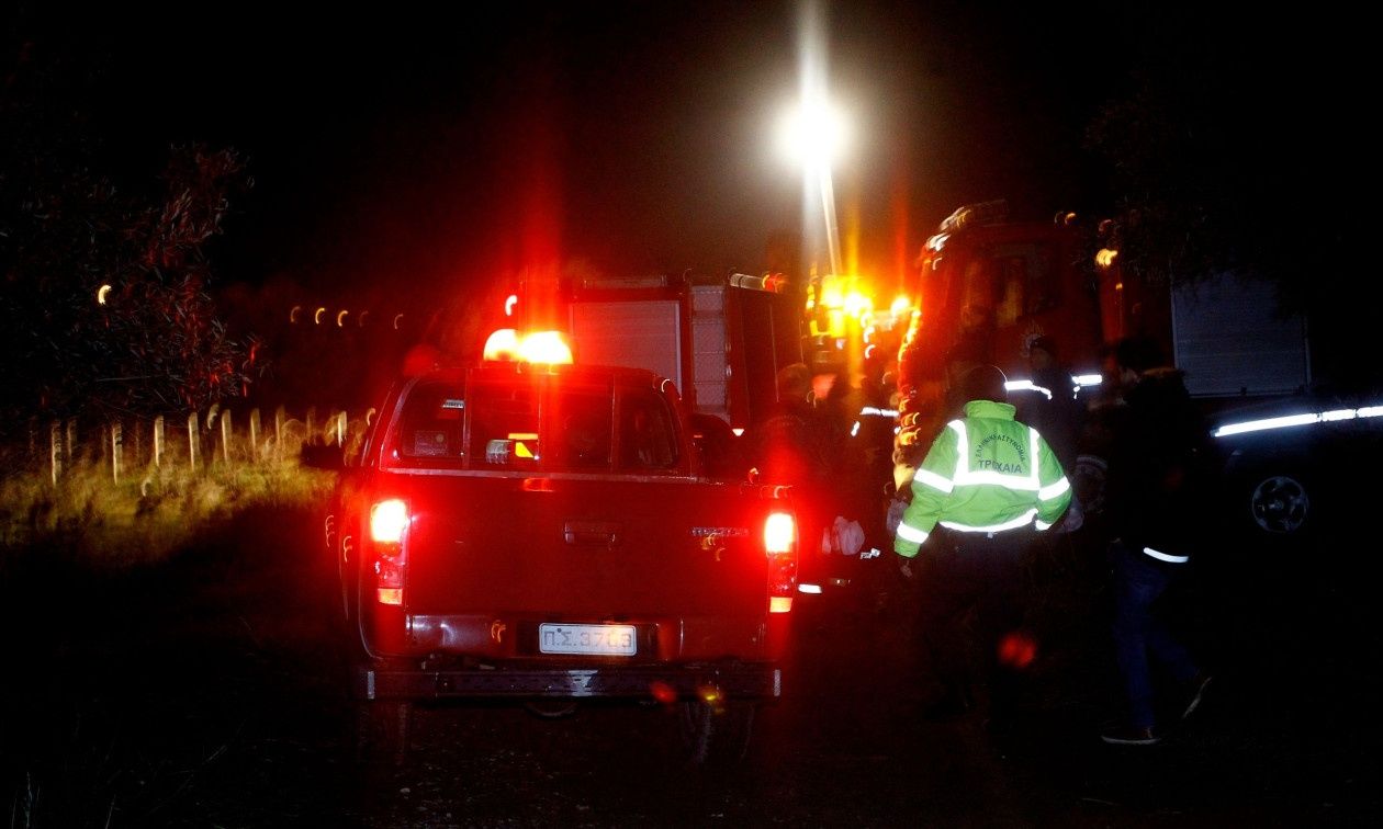 Νέα Μάκρη: Πώς έγινε η τραγωδία με τον έναν νεκρό – Βρέθηκε σφηνωμένος κάτω από ΙΧ