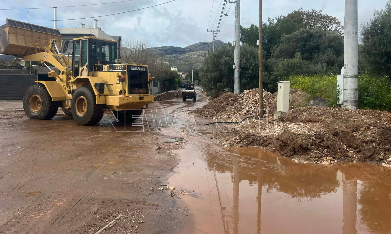 Κακοκαιρία Erminio: Προβλήματα στα Μεσόγεια – Πού έχει διακοπεί η κυκλοφορία