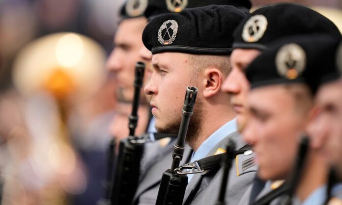 1726811-717d5e35-germany-army.jpg