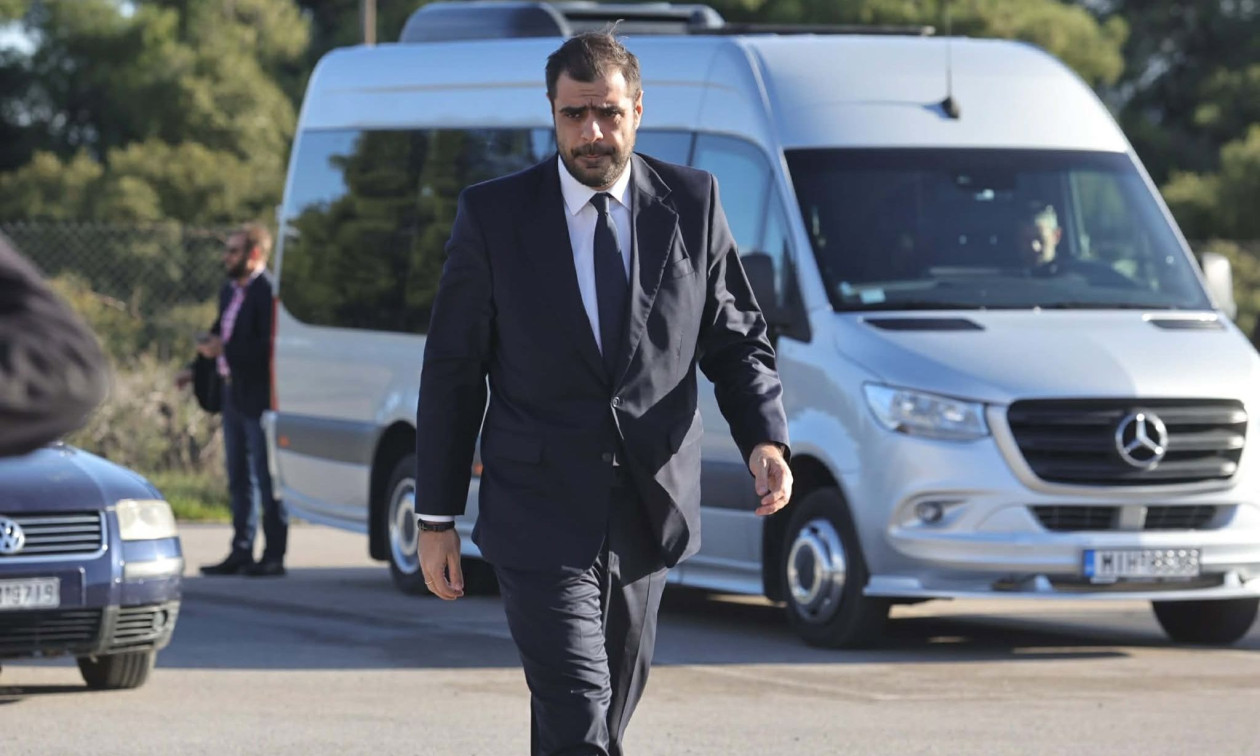 Μαρινάκης για Τσίπρα: «Όσο πέφτει στις δημοσκοπήσεις τόσο περνάει πάνω από τον πήχη του θράσους»