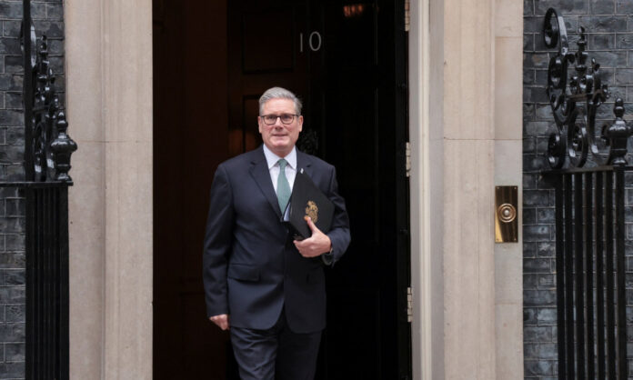 1727542-0b5f8ef6-2025-10-14t124007z139049248rc2obha5gogirtrmadp3britain-politics-starmer.jpg