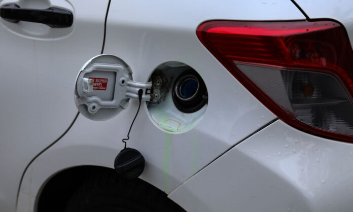 1727865-37dbf7b5-fuel-pass.jpg