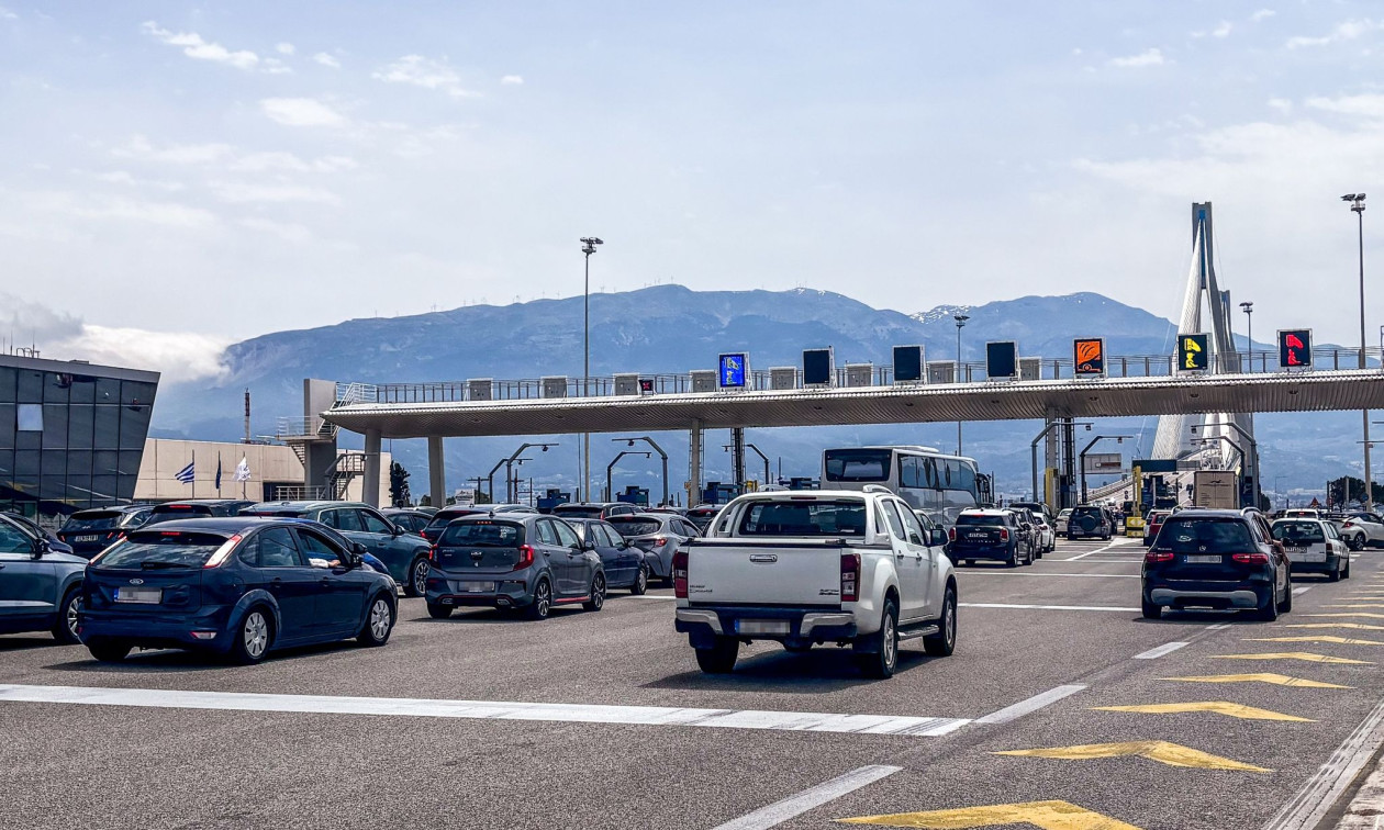 Σε εξέλιξη το δεύτερο «κύμα» της επιστροφής των εκδρομέων του Πάσχα – Πού υπάρχουν καθυστερήσεις