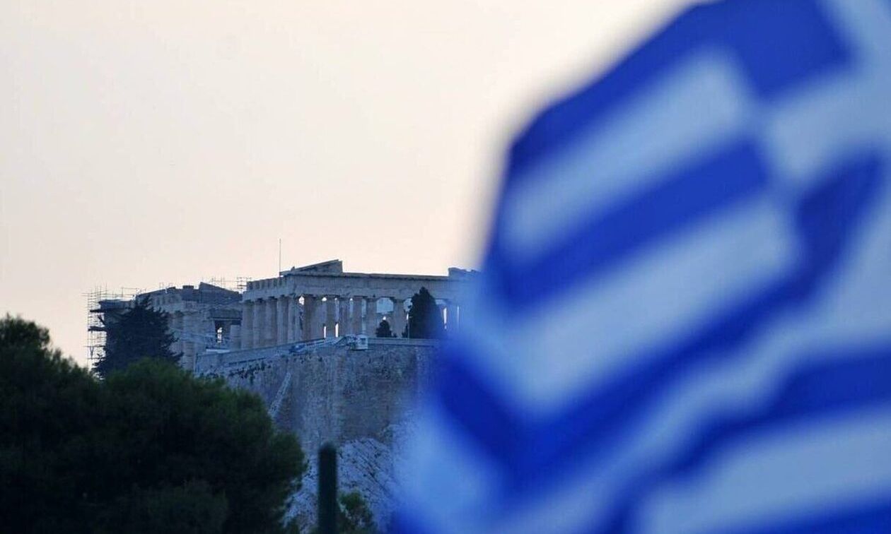 Eurostat: Δημογραφική συρρίκνωση στην Ευρώπη – Η Ελλάδα επιστρέφει πληθυσμιακά στο 1940 έως το 2100
