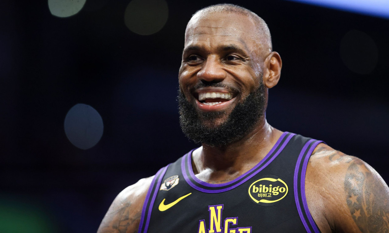 Ο ΛεΜπρόν Τζέιμς προωθεί την «Οδύσσεια» του Κρίστοφερ Νόλαν με απολαυστικό βίντεο – έκπληξη