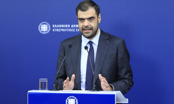 1729845-1fe52f37-pavlos-marinakis-anasximatismos.jpg