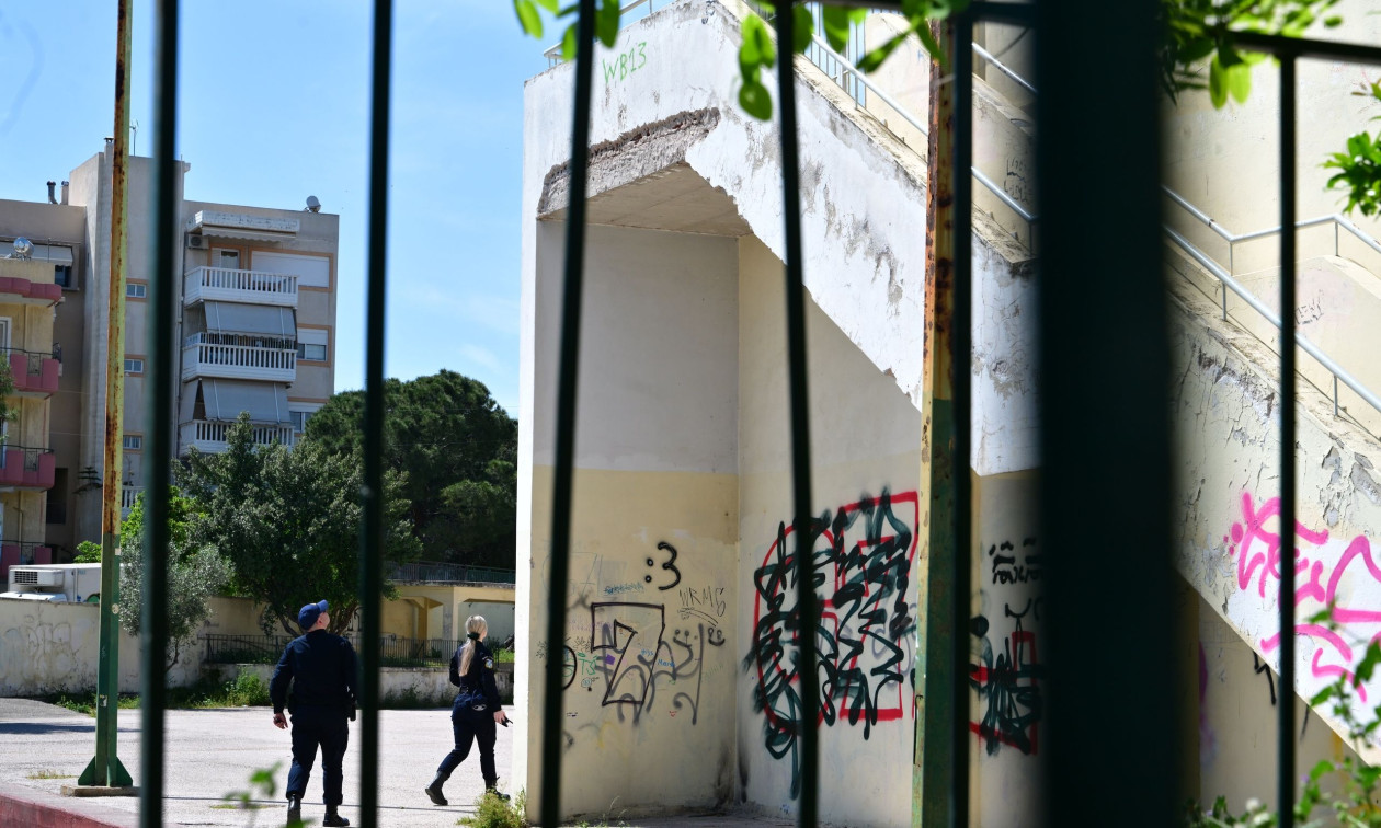 Κεφαλονιά: «Δεν προλάβαμε να της πούμε να μην καθίσει εκεί», λέει καθηγήτρια – Τι λέει η μητέρα της