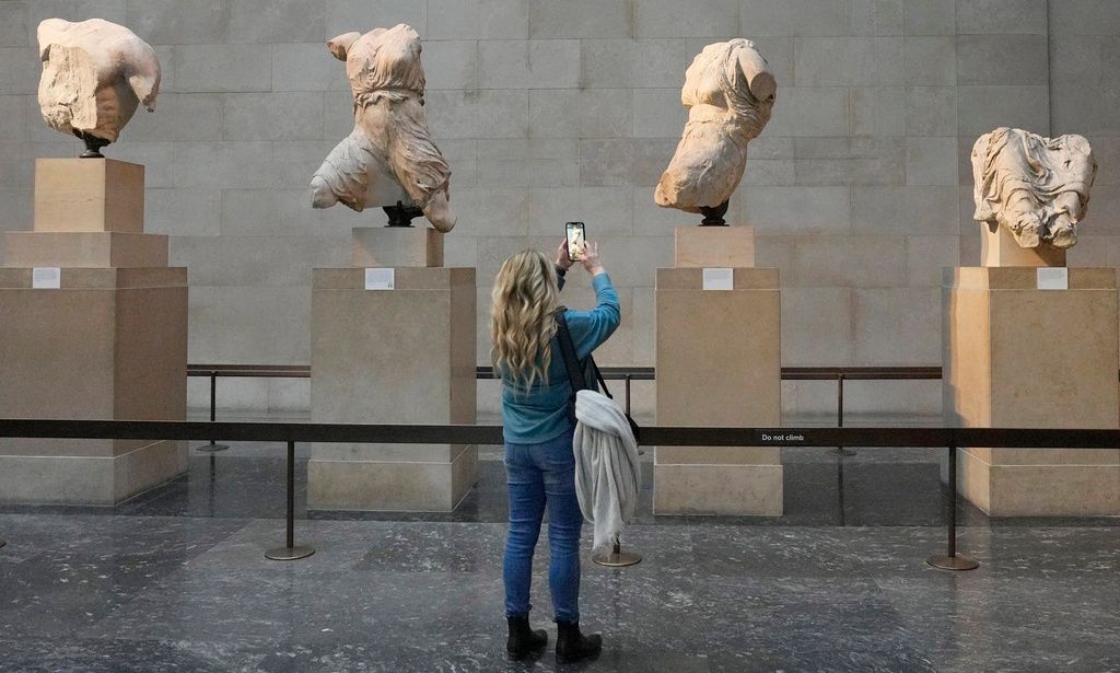 «Να πληρώνουμε για την κληρονομιά μας;» – Σάλος για το σχέδιο εισιτηρίου στα βρετανικά μουσεία