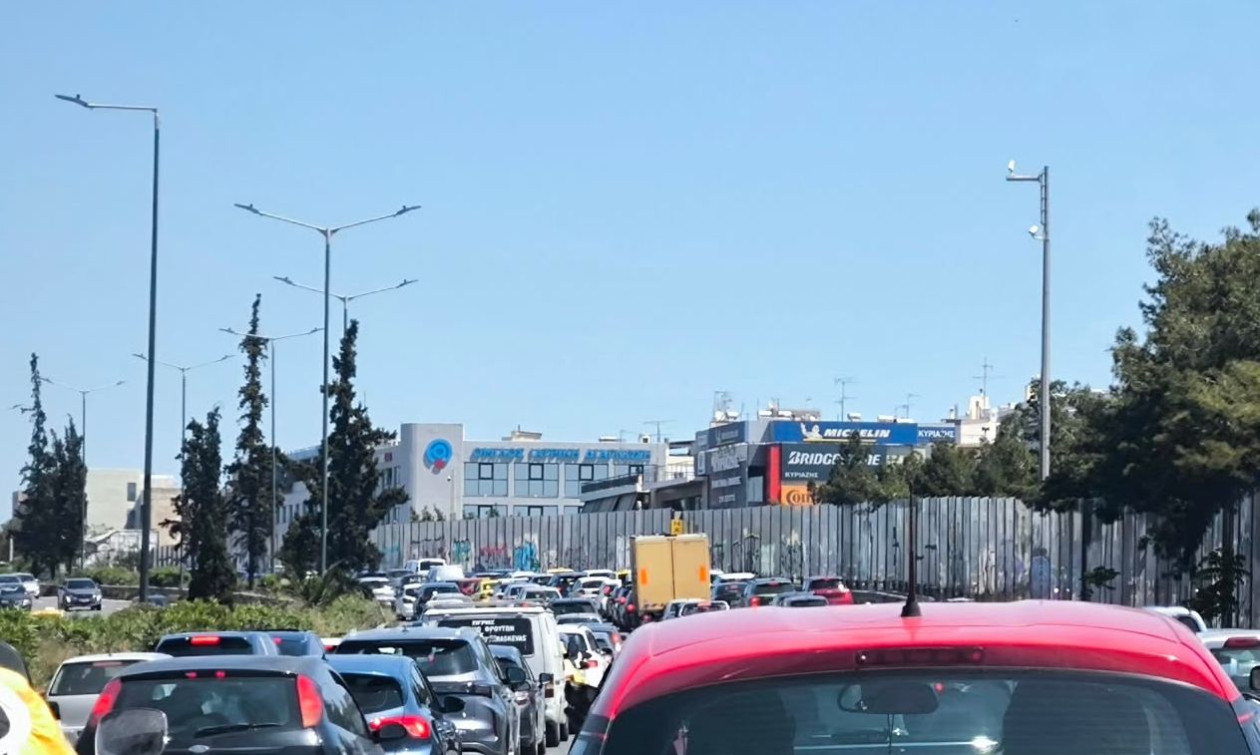 Κίνηση στους δρόμους: Δύσκολη Κυριακή στον Κηφισό – Μεγάλες καθυστερήσεις