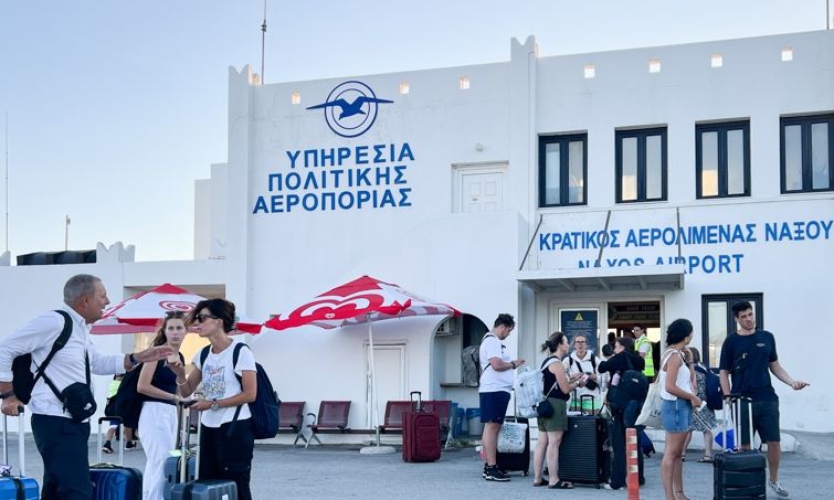 Νάξος: Το αεροδρόμιο έμεινε χωρίς προσωπικό καθαριότητας