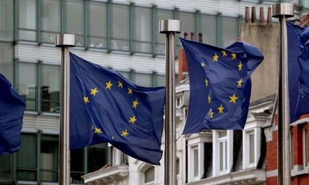 Λάνγκε: Οι νέοι δασμοί Τραμπ σε ευρωπαϊκά οχήματα δείχνουν την αναξιοπιστία των ΗΠΑ