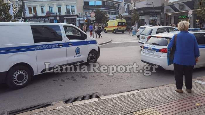 Λαμία: Άγριος ξυλοδαρμός 13χρονης – Δέχτηκε επίθεση από ανήλικες Ρομά στην πλατεία Πάρκου
