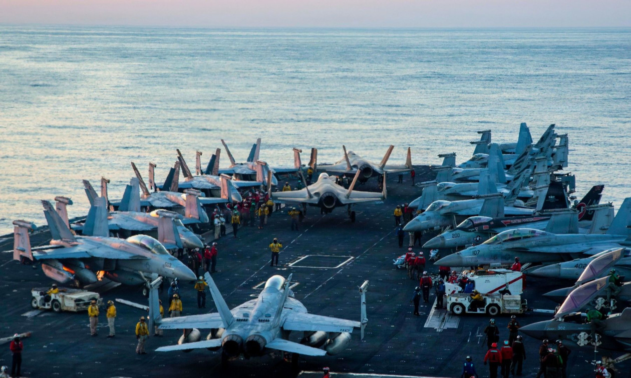 CENTCOM: Οι ΗΠΑ ενεργοποιούν τη ναυτική αποστολή στο Στενό του Ορμούζ – Ξεκινά το «Project Freedom»
