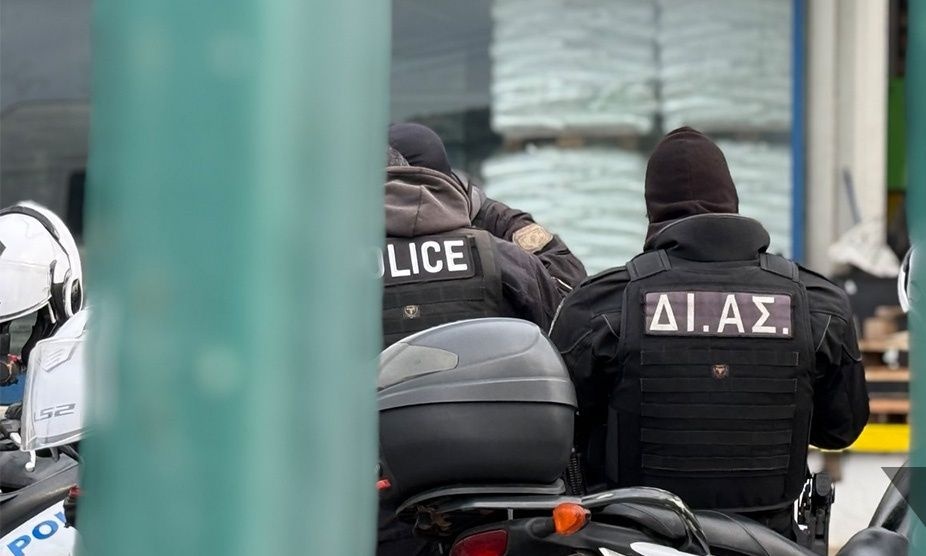 Κρήτη: Οι πυροβολισμοί στο νεκροταφείο και η κόντρα μεταξύ των νεαρών – Γνώριμοι των Αρχών αμφότεροι