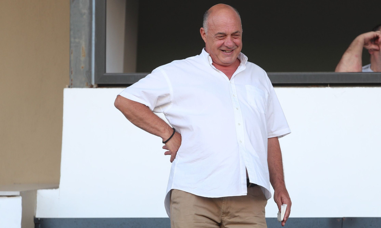 Μπέος: Να σβηστούν τα ονόματα των Τεμπών από το Σύνταγμα – Να παρέμβει ο Μητσοτάκης