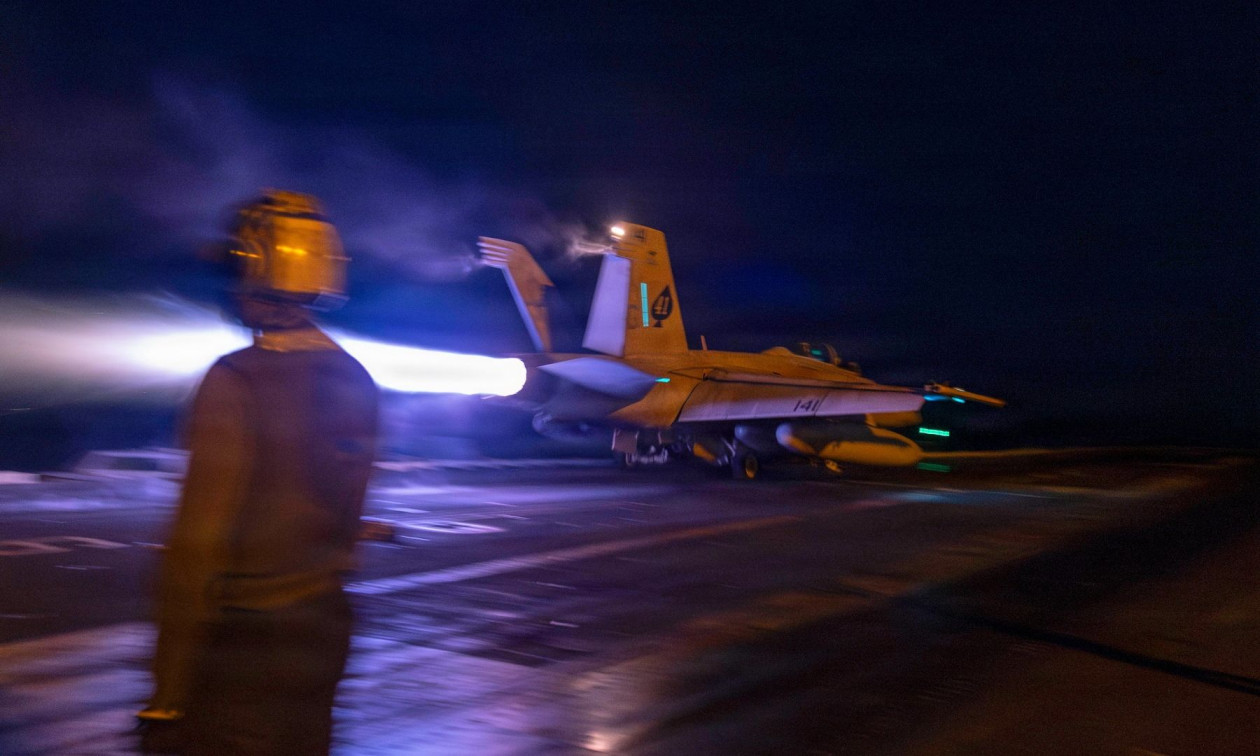 CENTCOM: «Αμυντικά πλήγματα» των ΗΠΑ μετά από «απρόκλητες ιρανικές επιθέσεις» στο Ορμούζ