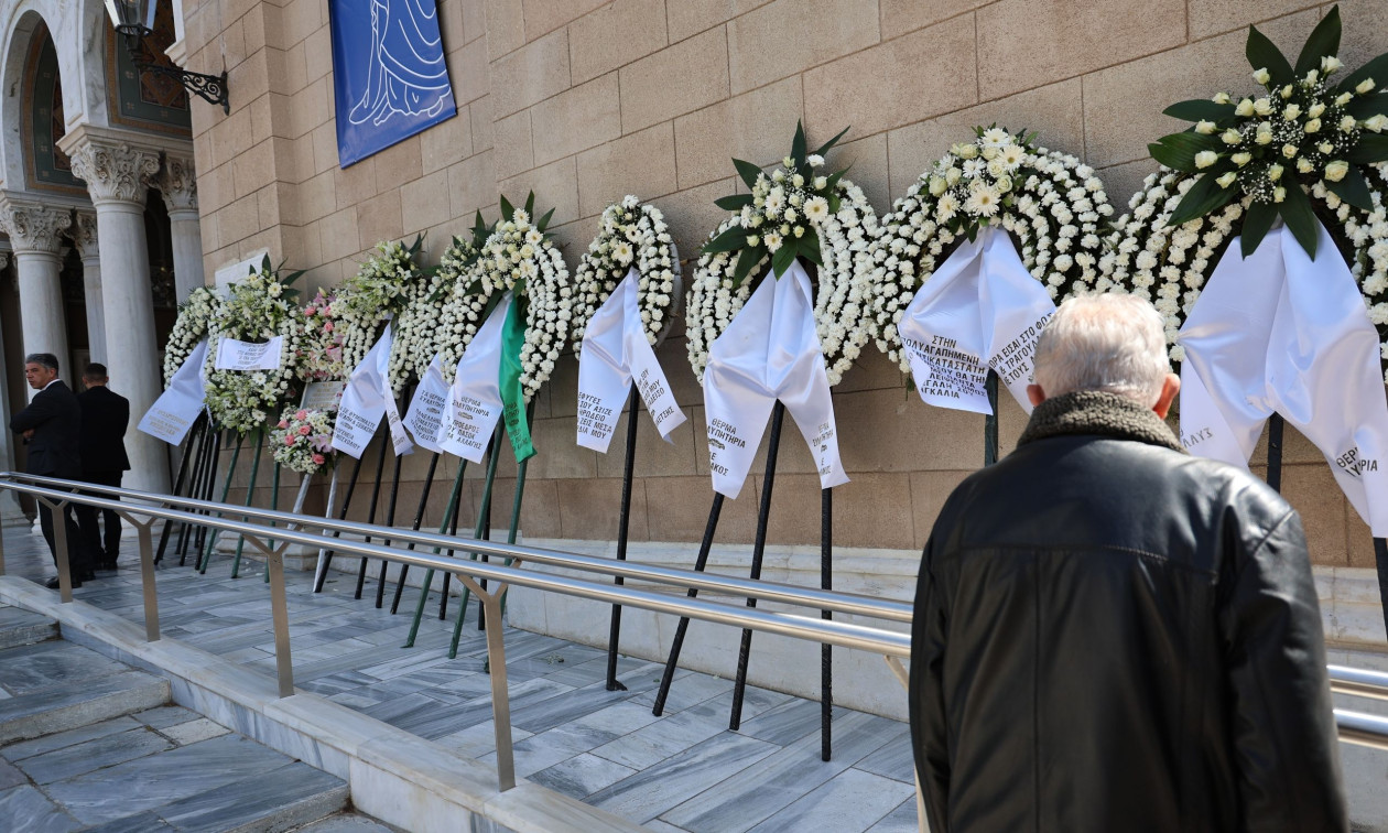 Συγκίνηση στο μνημόσυνο των 40 ημερών της Μαρινέλλας