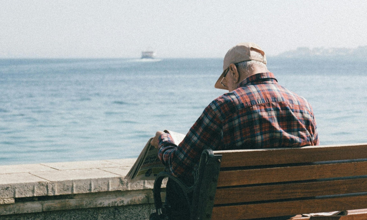 Συντάξεις: Ποιοι βγαίνουν πριν από τα 62 και τι παίρνουν – Αναλυτικά τα ποσά