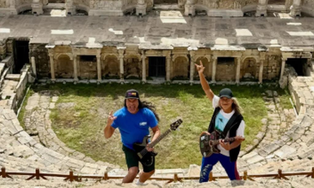 Metallica: Μετά την Αθήνα στην Τουρκία – «Συλλέγουμε έμπνευση στην αρχαία ελληνορωμαϊκή πόλη»