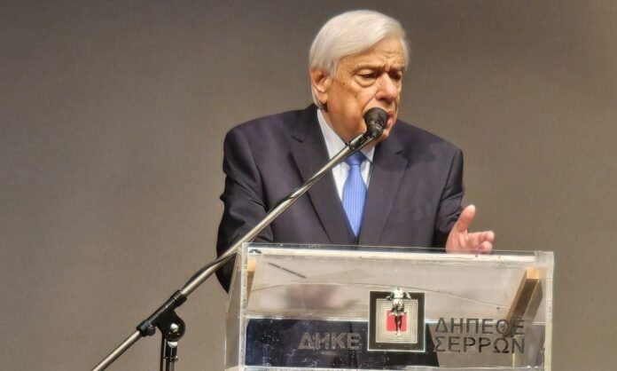 1735420-6961b073-pavlopoulos-serres.jpg