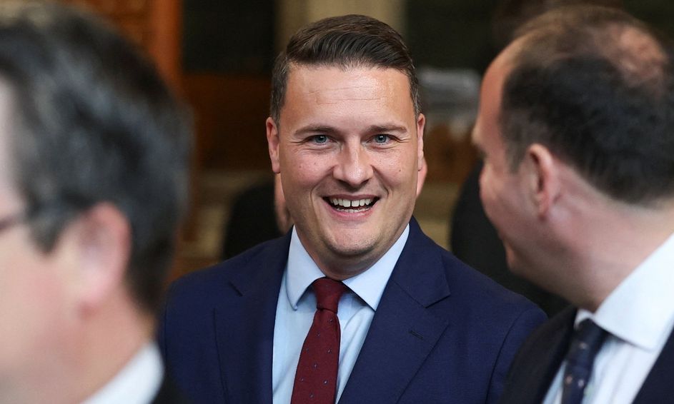 Bρετανία: Ο υπουργός Υγείας Γουές Στρίτινγκ ετοιμάζεται να παραιτηθεί