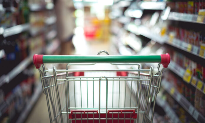 1735569-closeup-detail-woman-shopping-supermarket.jpg