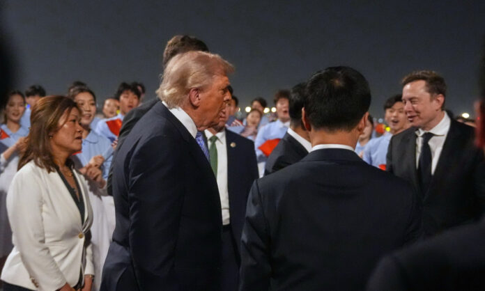 1735686-9ca5670b-trump-musk-china.jpg