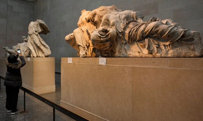 1735813-1a838ce4-britain-greece-parthenon-marbles.jpg
