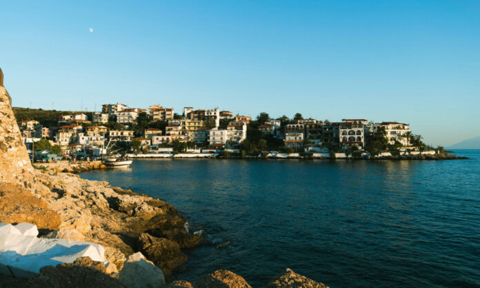 1735837-1762358696653-489274243-thasos-2.jpg